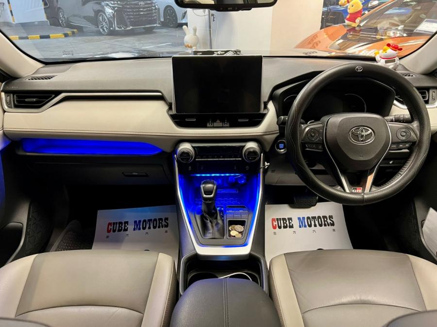 RAV4 Deluxe - Image 5